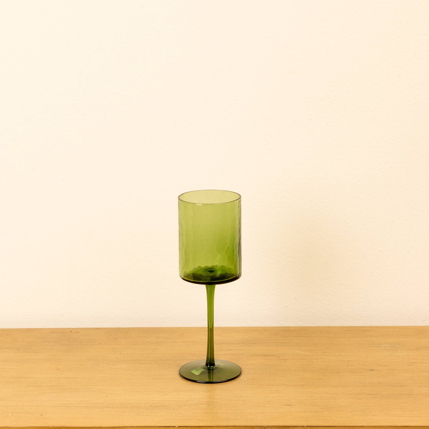Hammered Wine Glass - Green