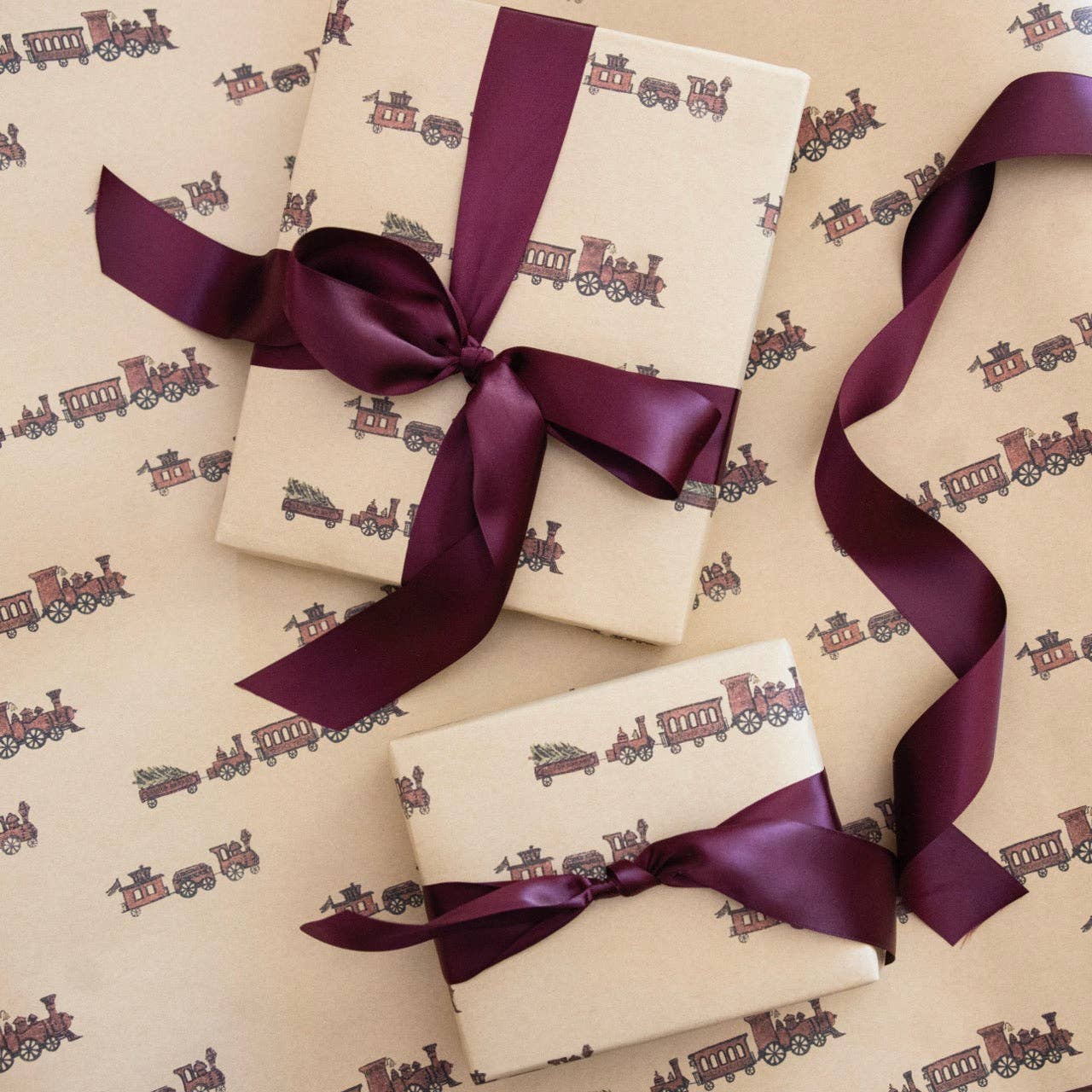 'Merry Little Christmas' wrapping paper