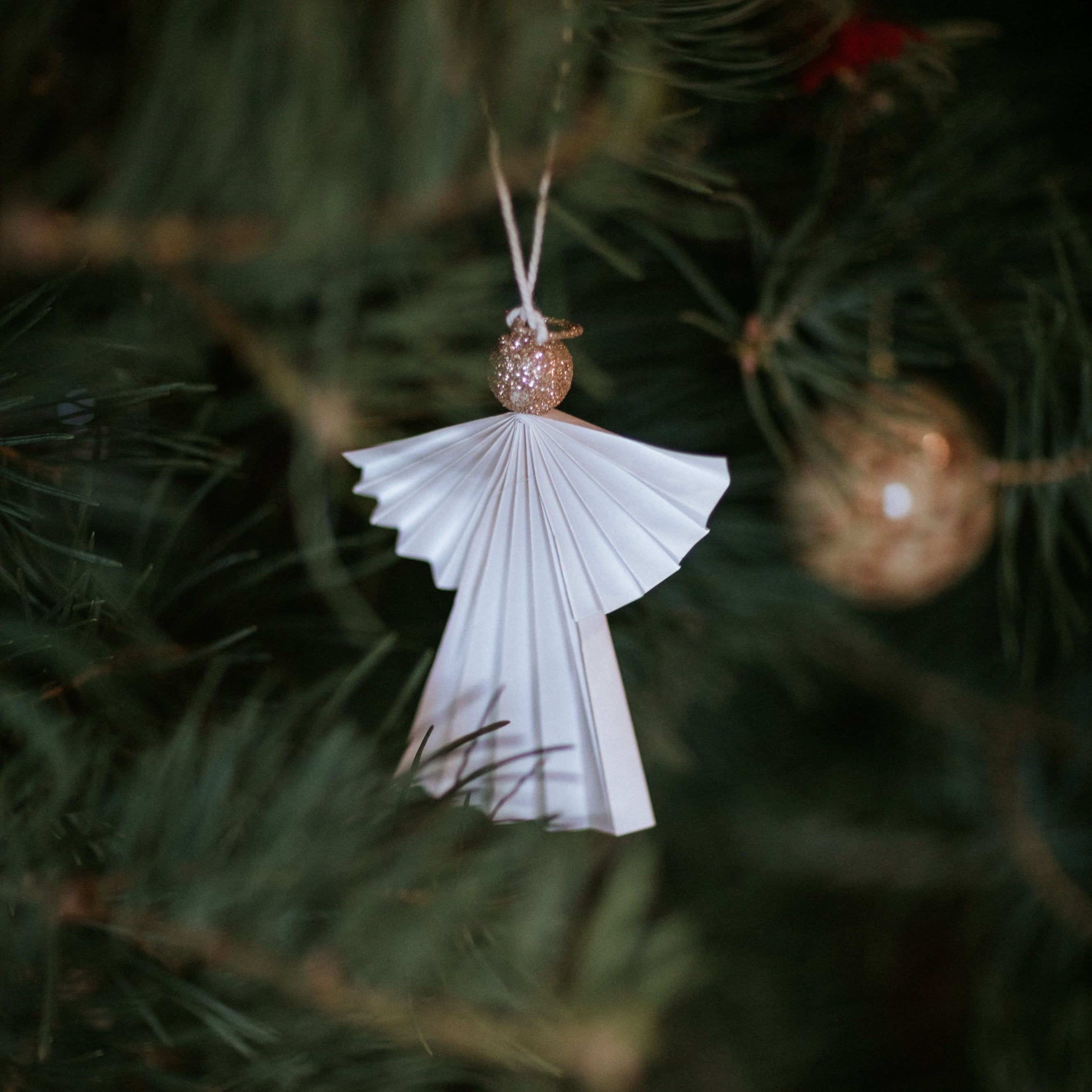 Small Paper Angel - White