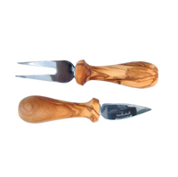 2-piece Cheese Set with Olive Wood Handles