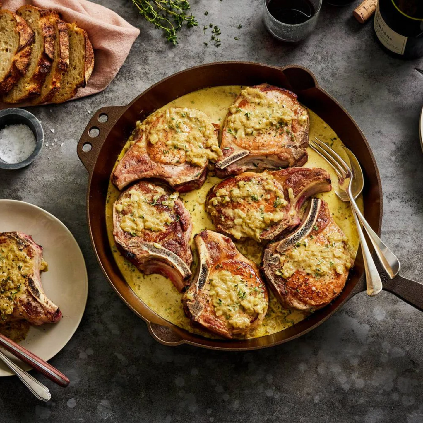 Smithey No. 14 Farmhouse Skillet cast iron serving