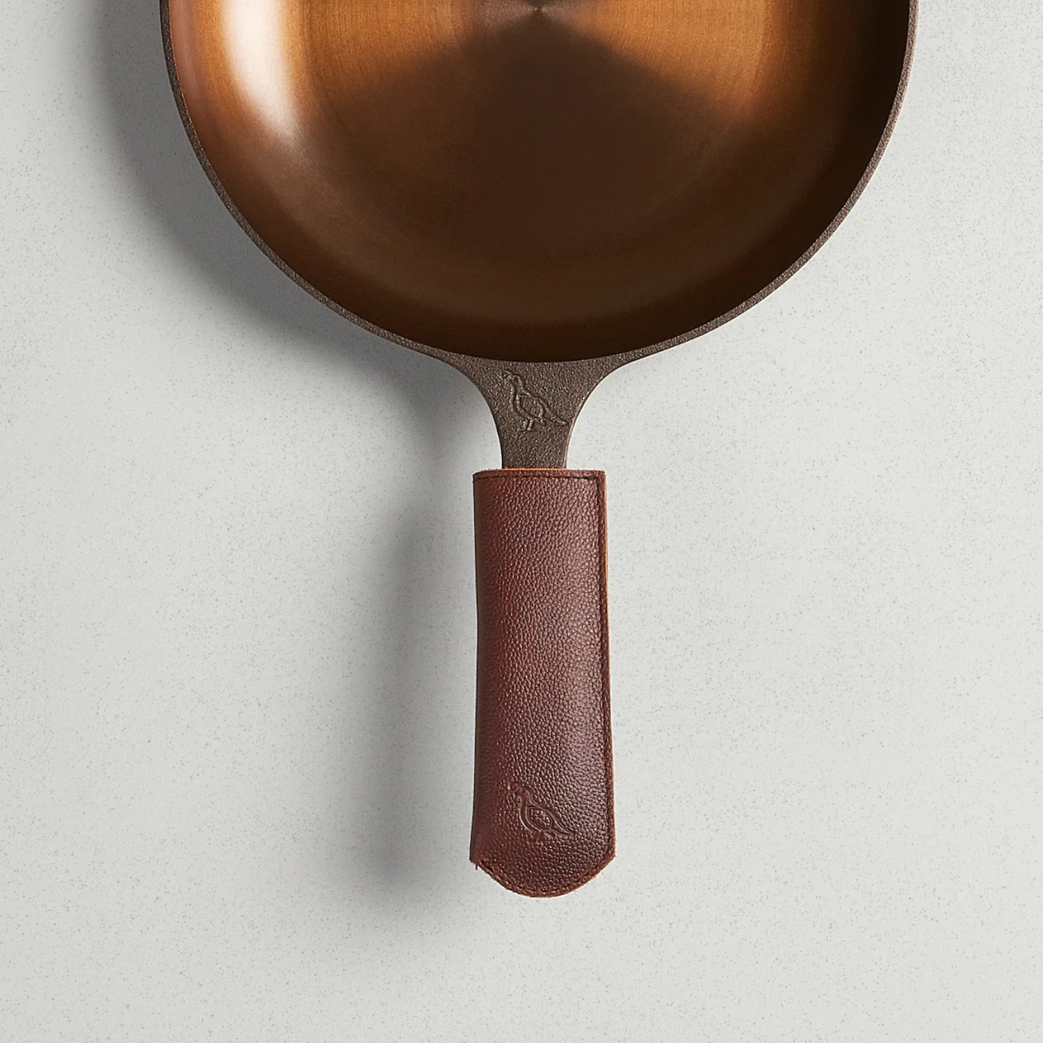 Smithey leather skillet sleeve long