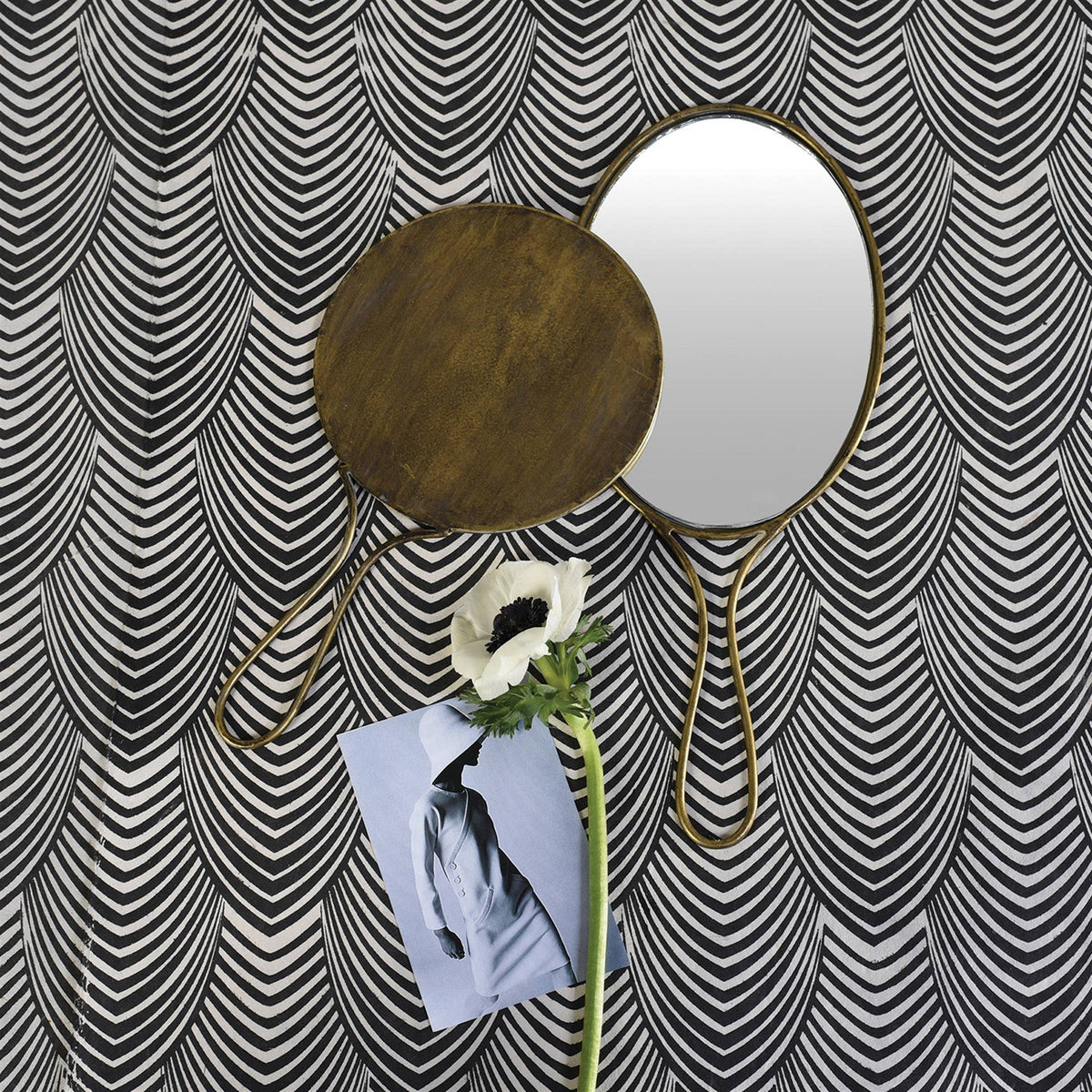 Lena Hand Mirror, Brass - Round - Brass